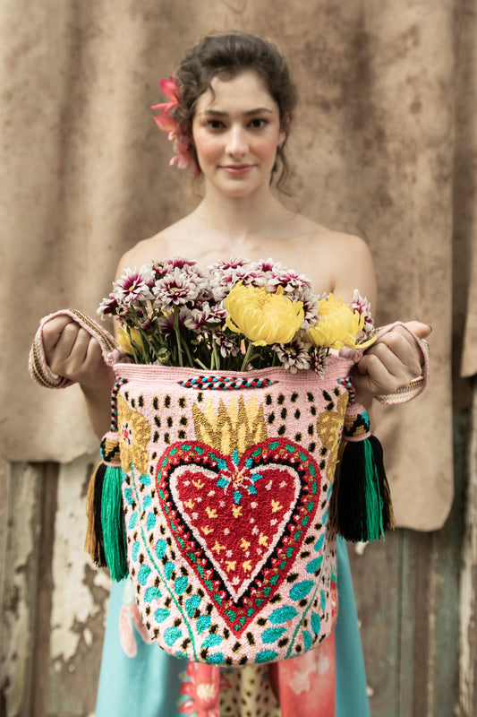 Bolso Tapizado Bordado Corazón
